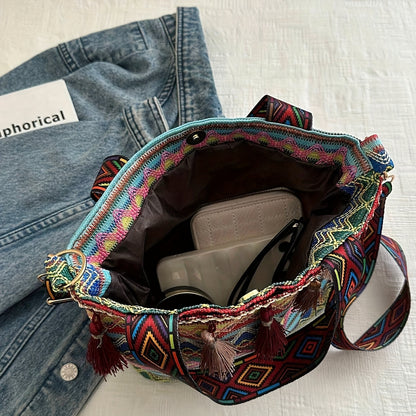 Bolsa com Franjas Boho estilo Ancestral