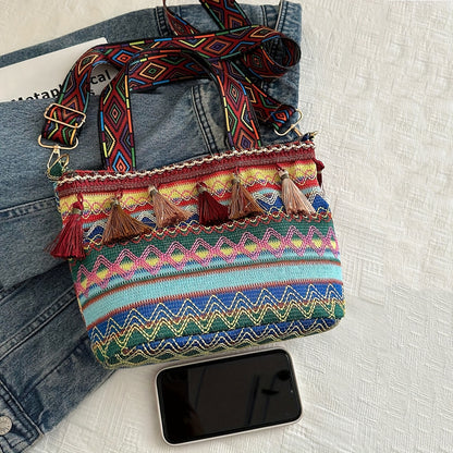 Bolsa com Franjas Boho estilo Ancestral