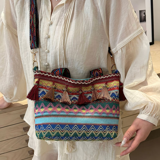 Bolsa com Franjas Boho estilo Ancestral
